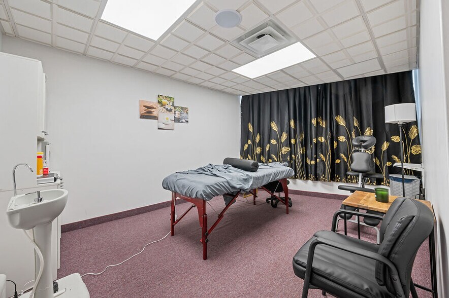 More Photos Of 8787 Francis Lewis Blvd, Queens Village General Retail For Sale