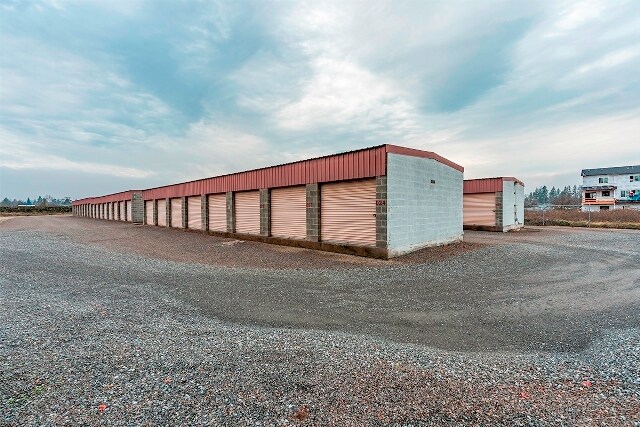 More Photos Of 2561 W Main St, Medford Self Storage For Sale