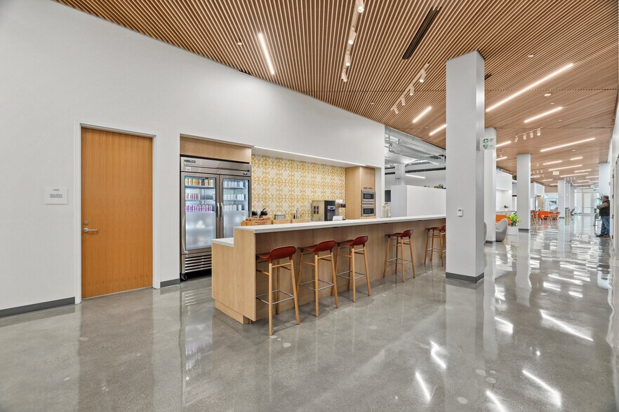More Photos Of 2601 Mariposa St, San Francisco Office Residential For Lease