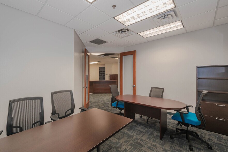 More Photos Of 3001 N 29th Ave, Hollywood Unknown For Lease