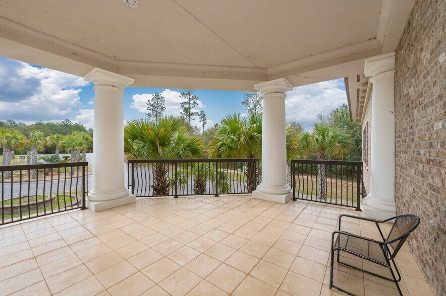 More Photos Of 3201 Heritage Plantation Blvd, Laurel Hill Office For Sale
