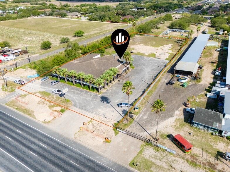More Photos Of 5021 W University Dr, Edinburg Bar For Sale