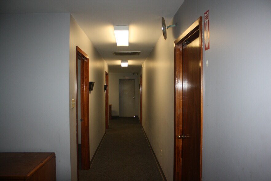 More Photos Of 19111 Fm 362 Rd, Waller Manufacturing For Sale