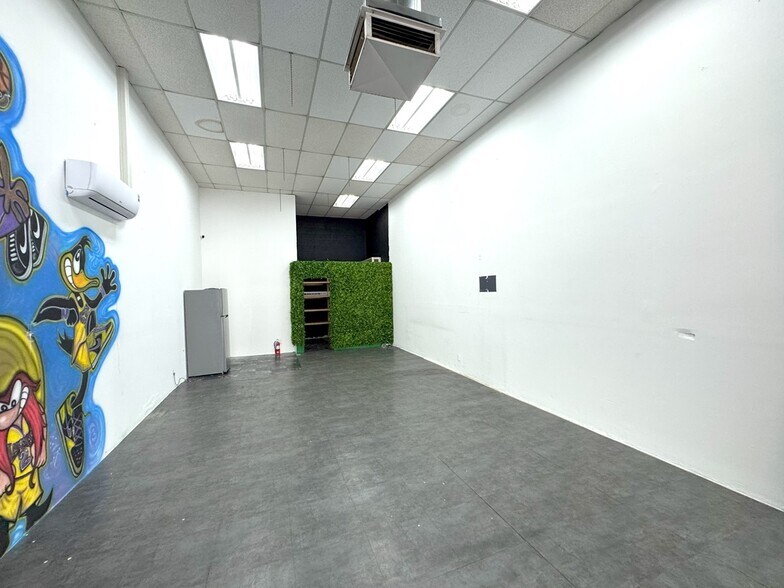 More Photos Of 1100-1106 S Los Angeles St, Los Angeles General Retail For Sale