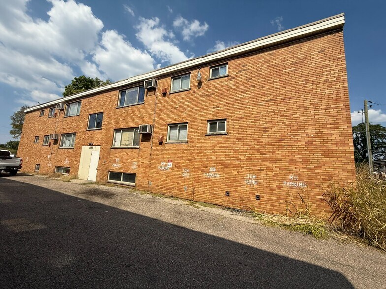 More Photos Of 3553-3559 Van Antwerp Pl, Cincinnati Apartments For Sale