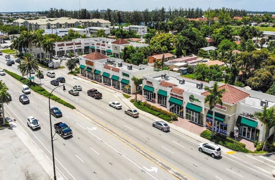 More Photos Of 730 W Hallandale Beach Blvd, Hallandale Beach General Retail For Sale