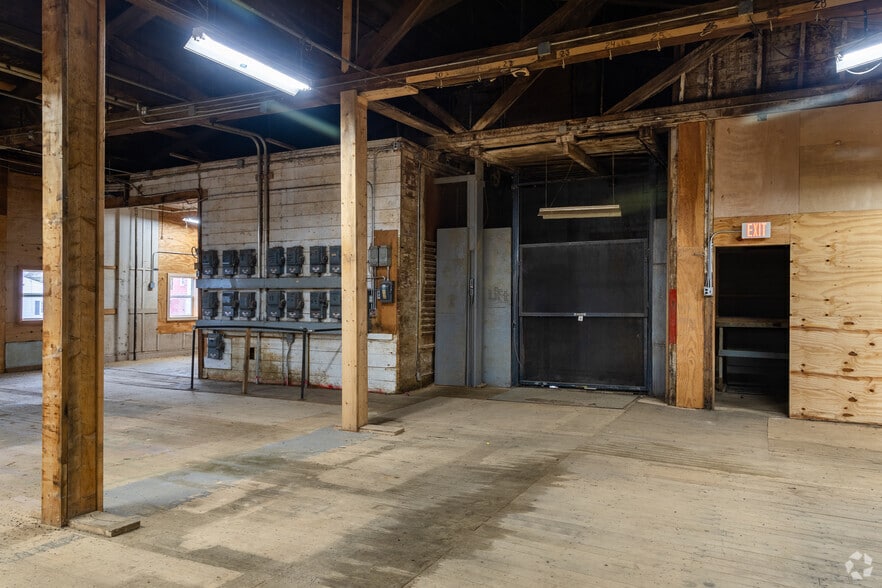 More Photos Of 151 Harrison St, Athol Manufacturing For Sale