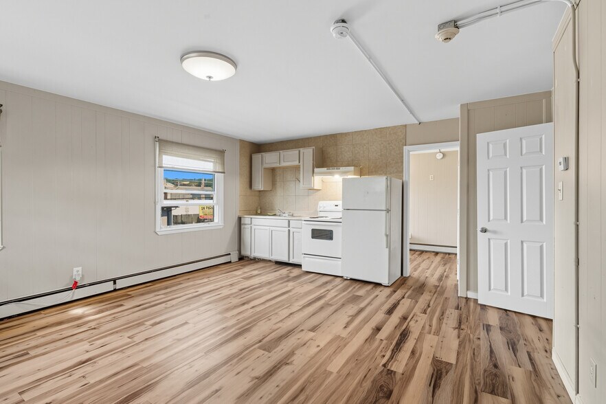 More Photos Of 1043-1045 Charles St, Providence Storefront Retail Residential For Sale