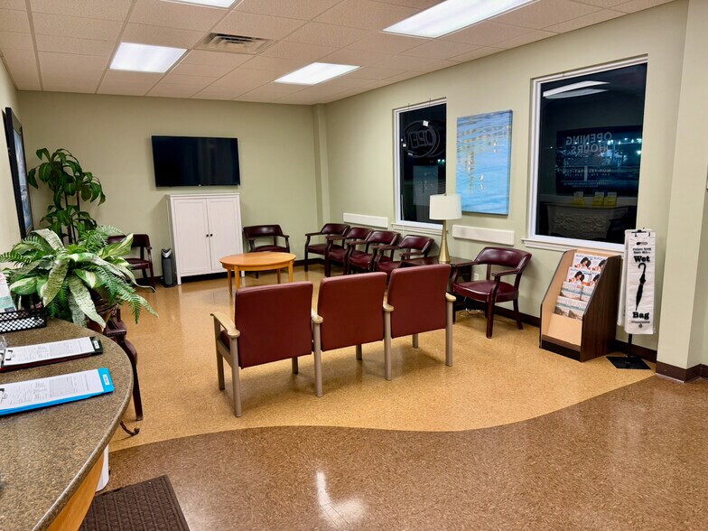 More Photos Of 514 Mary Esther Cut, Fort Walton Beach Office For Sale