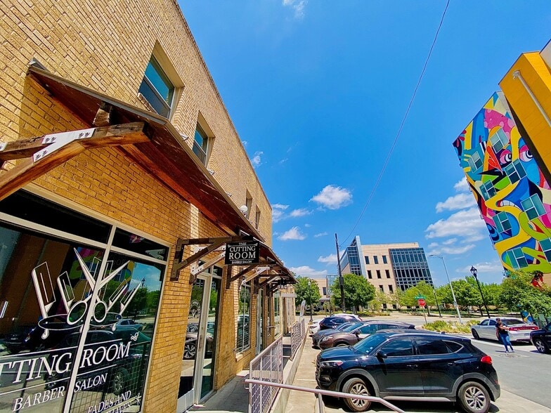 More Photos Of 401-411 W Magnolia Ave, Fort Worth Storefront Retail Office For Lease