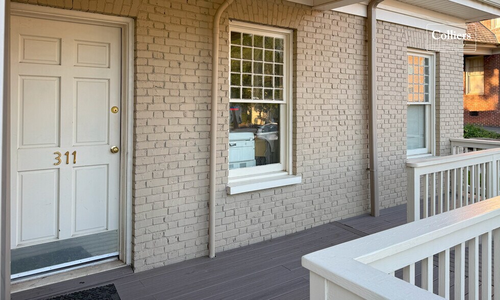 More Photos Of 311 Pettigru St, Greenville Office For Sale