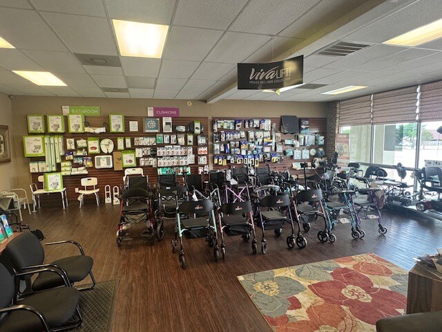 More Photos Of 1103-1127 E Villa Maria Rd, Bryan Unknown For Lease