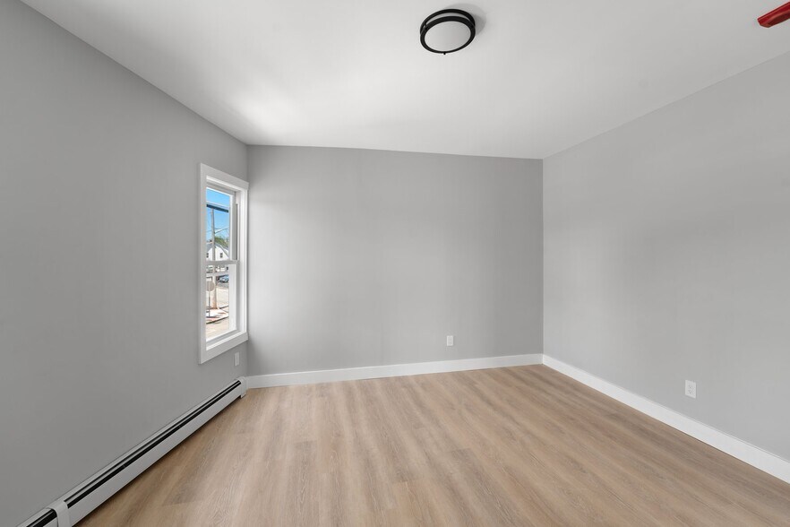 More Photos Of 735 Broadway, Pawtucket Apartments For Sale