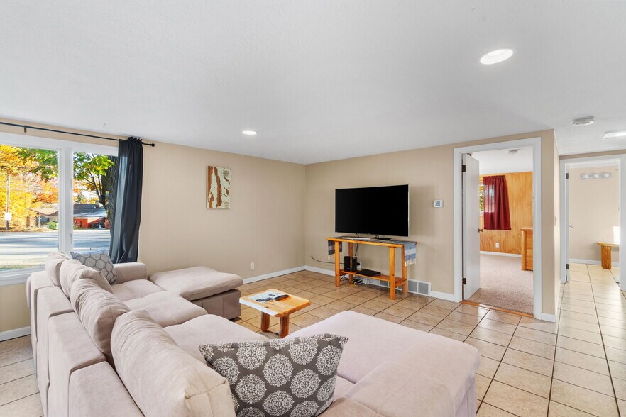 More Photos Of 12800 Cherry Ave, Rapid City Hotel For Sale