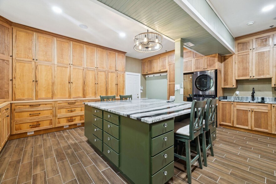 More Photos Of 1374 Peter Pond Rd, Ashland City Lodge Meeting Hall For Sale