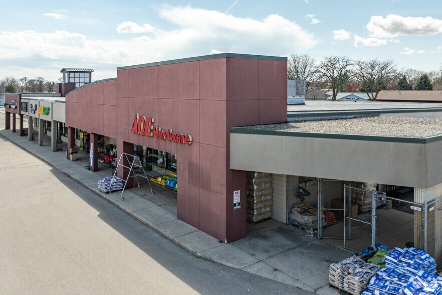 Primary Photo Of 205-245 S Century Ave, Waunakee Storefront For Lease