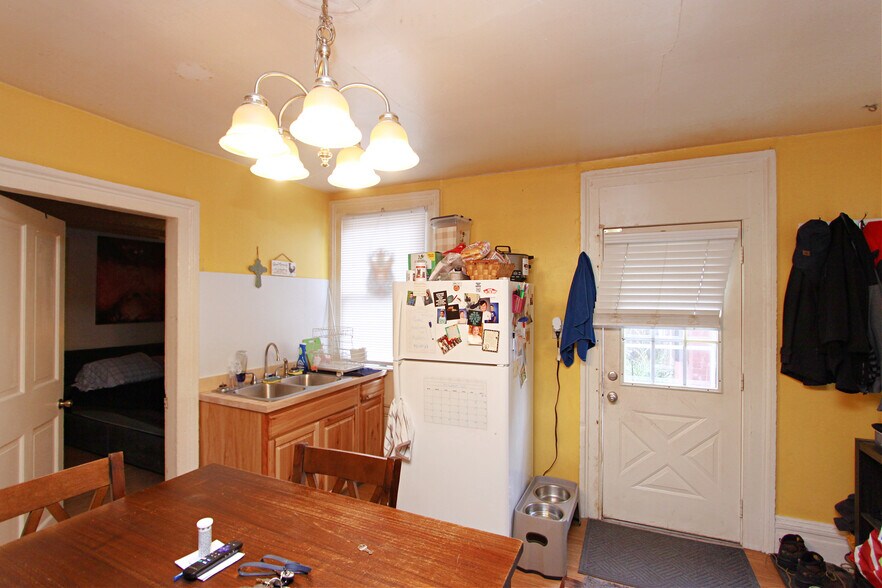 More Photos Of 25 Adams St, Kingston Apartments For Sale