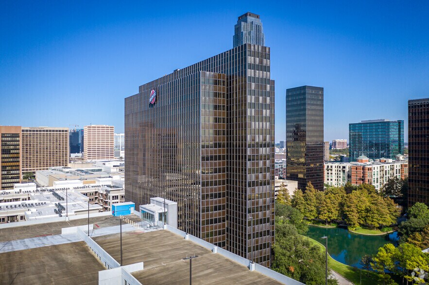 More Photos Of 3000 Post Oak Blvd, Houston Office For Lease