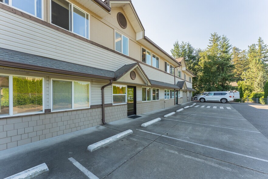 More Photos Of 914 Citadel Dr, Everson Office Residential For Lease