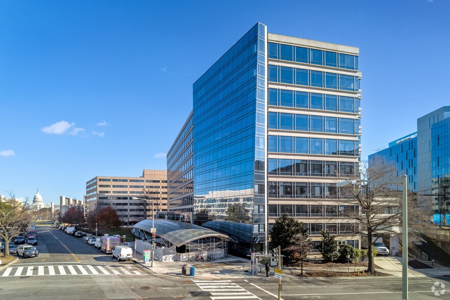 More Photos Of 600 Maryland Ave SW, Washington Unknown For Lease