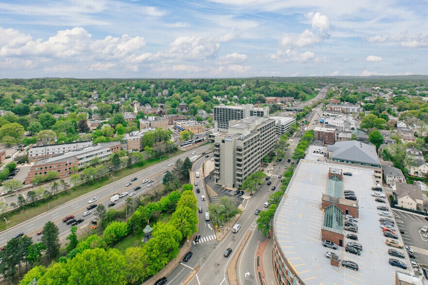 More Photos Of 300-334 Washington St, Newton Office For Lease