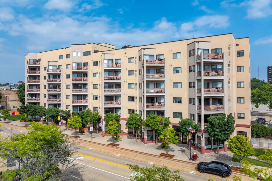 Primary Photo Of 100 N Main St, Oshkosh Apartments For Lease