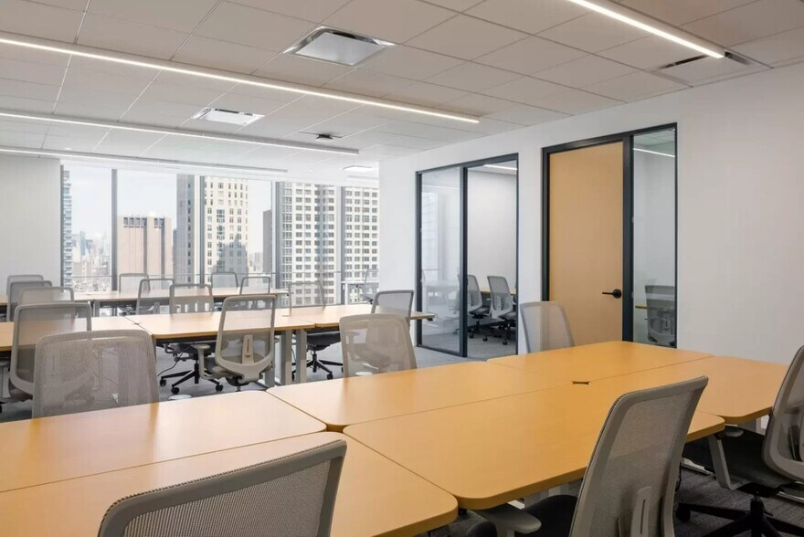 More Photos Of 175 Greenwich St, New York Coworking Space