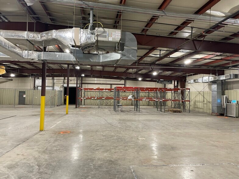 More Photos Of 3501 Saint Elmo Ave, Chattanooga Distribution For Lease