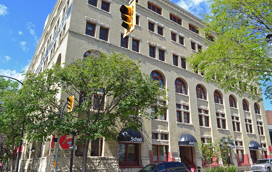 More Photos Of 80 Rorie St, Winnipeg Apartments For Lease