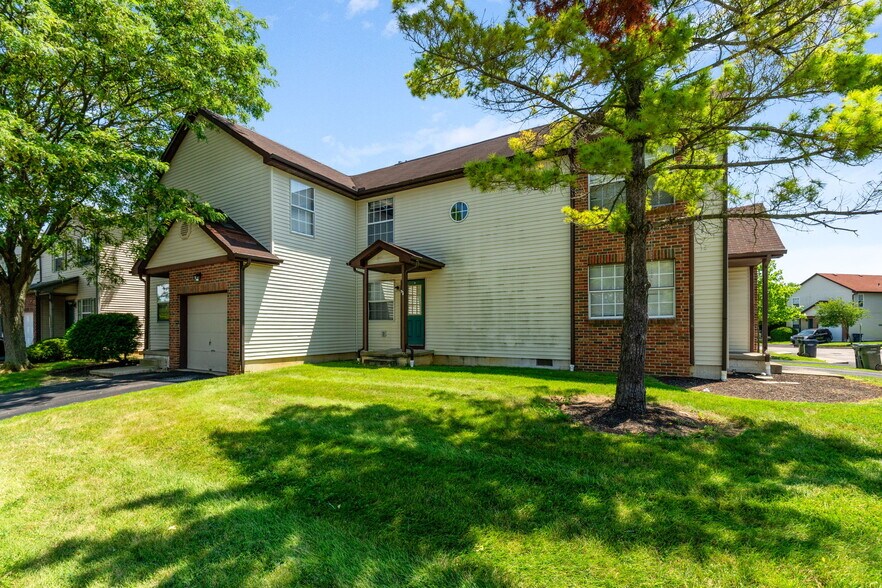 More Photos Of 4890 Princess Diana Ct, Hilliard Multifamily For Sale