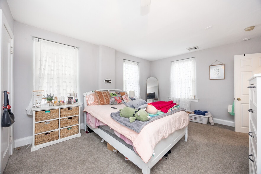 More Photos Of 109 Gravel Pike, Collegeville Office Residential For Sale