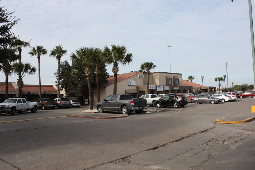 More Photos Of 4355-4535 S Padre Island Dr, Corpus Christi Unknown For Lease