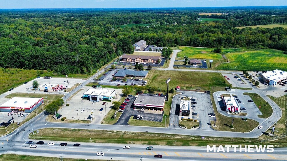 More Photos Of 103 Glover Dr, Mount Orab Storefront For Sale