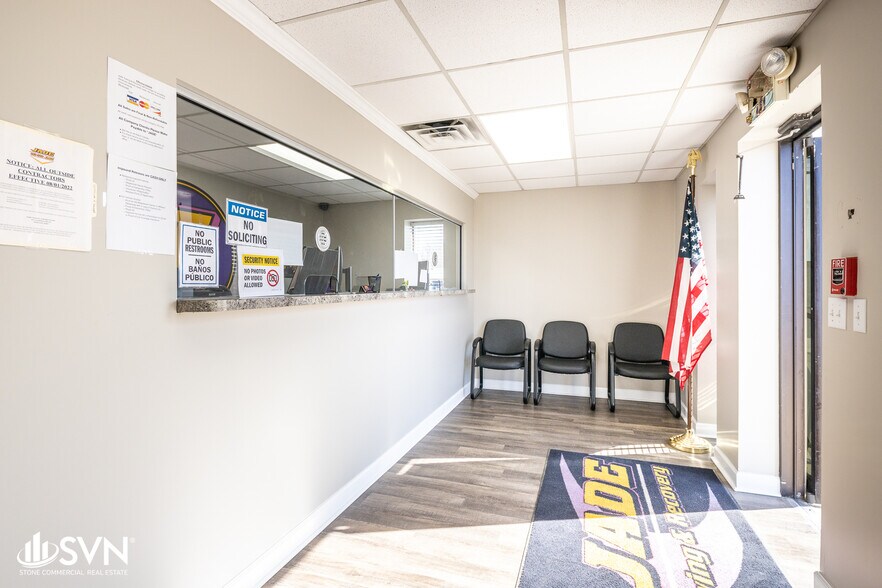 More Photos Of 100 Seventy Six Blvd, Berea Industrial For Lease