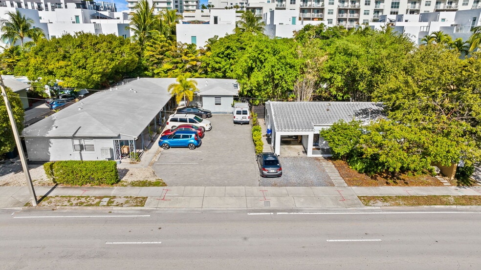 More Photos Of 724 NE 3rd Ave, Fort Lauderdale Apartments For Sale