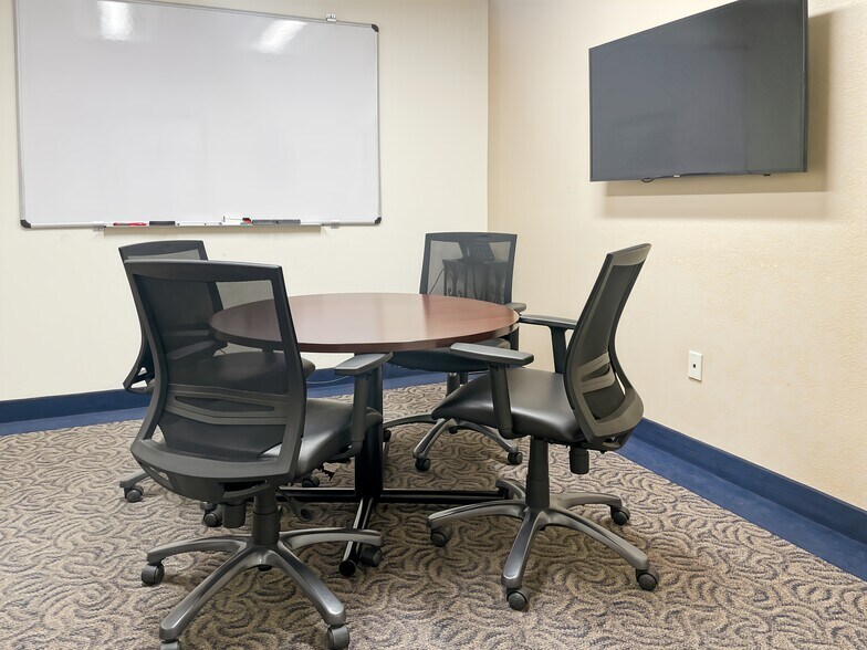 More Photos Of 155 E Boardwalk Dr, Fort Collins Coworking Space