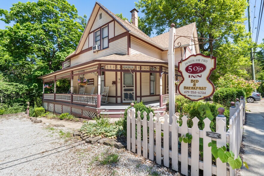 More Photos Of 5 Ojo St, Eureka Springs Hospitality For Sale