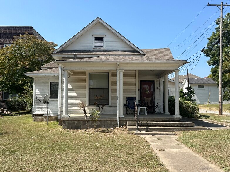 More Photos Of 320 S Morton Ave, Okmulgee Apartments For Sale