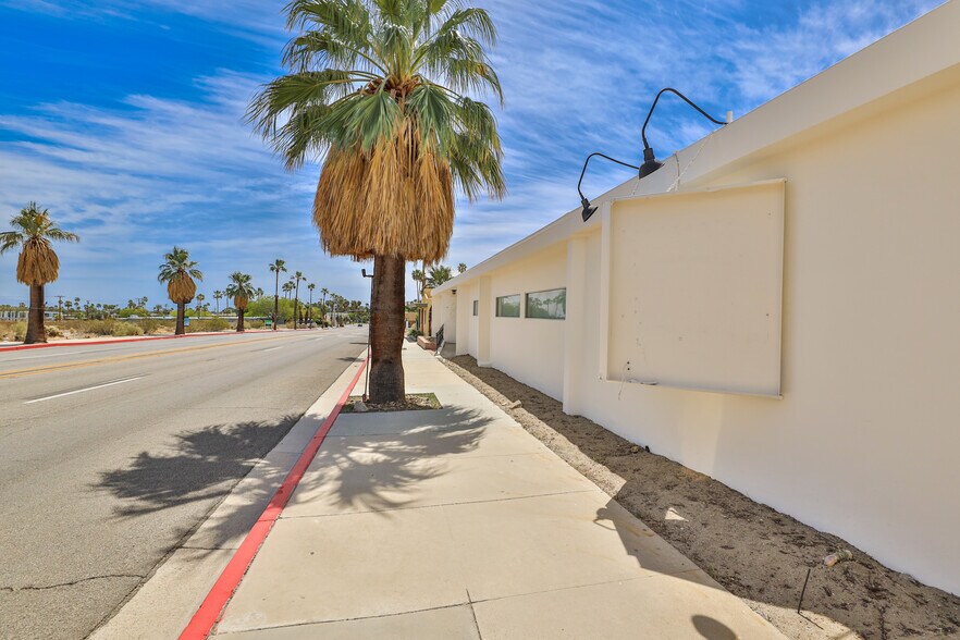 More Photos Of 2249 N Palm Canyon Dr, Palm Springs Hotel For Sale