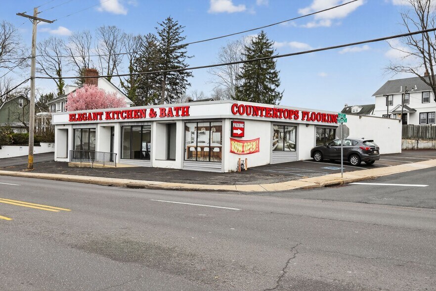 Primary Photo Of 13 N York Rd, Willow Grove Freestanding For Lease