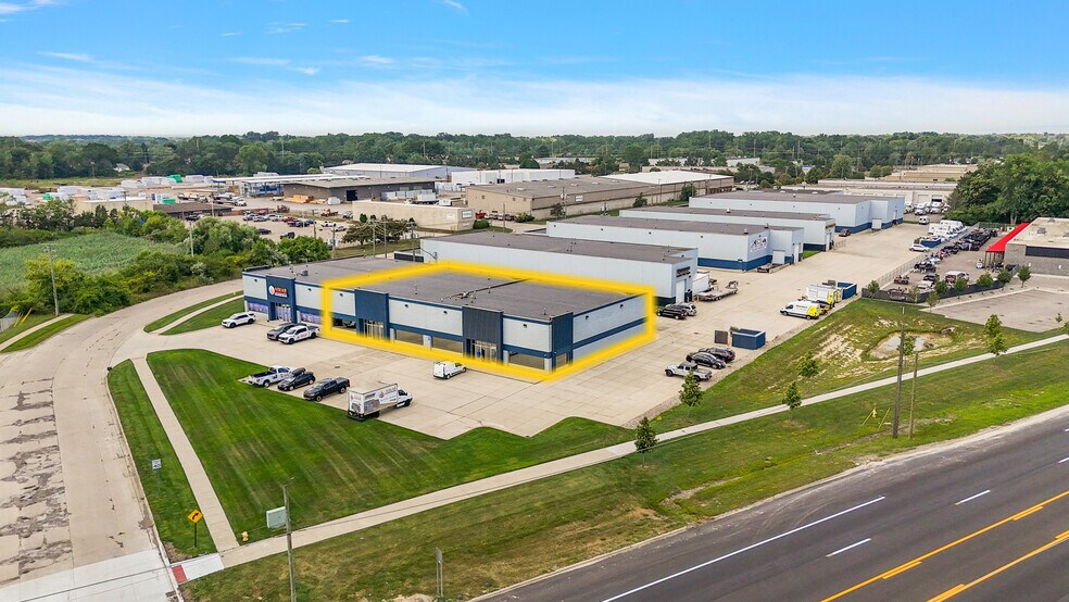 More Photos Of 46250 Erb Dr, Macomb Township Warehouse For Lease