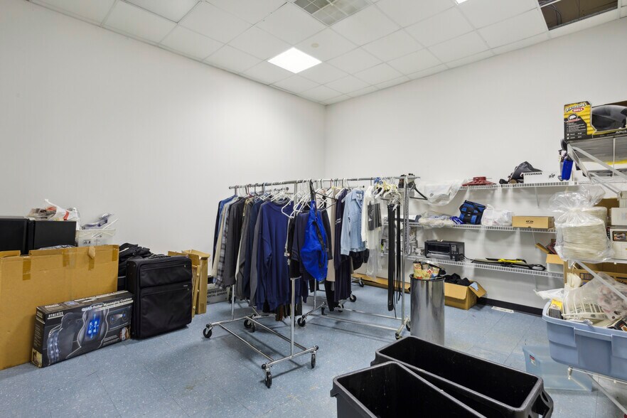 More Photos Of 1900 S Christopher Columbus Blvd, Philadelphia Freestanding For Sale