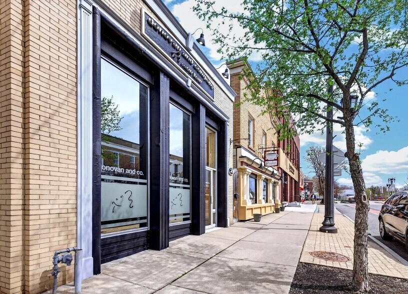 More Photos Of 21 Main St, Hamburg Storefront Retail Office For Sale