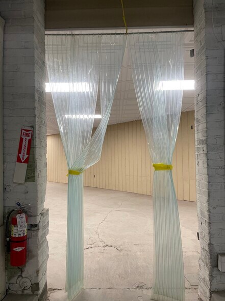 More Photos Of 1901 W Courtland St, Philadelphia Manufacturing For Sale