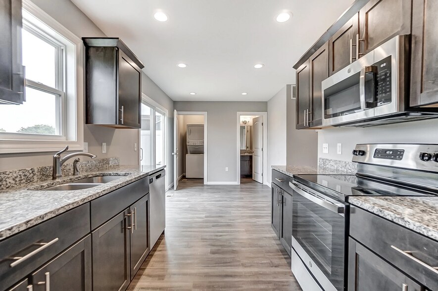 More Photos Of 13816 Illinois Rd, Fort Wayne Apartments For Sale