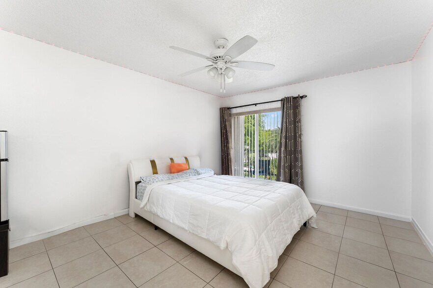 More Photos Of , Hialeah Multifamily For Sale