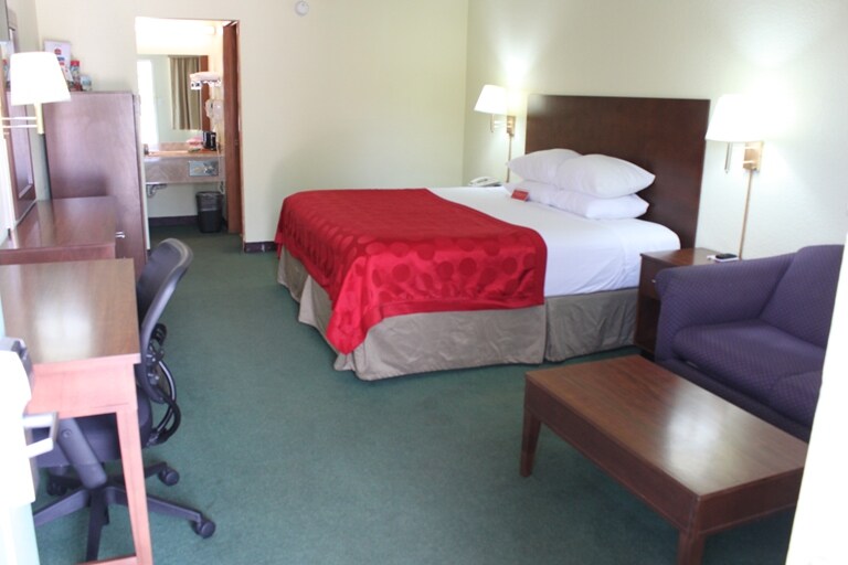 More Photos Of 4109 Padre Blvd, South Padre Island Hotel For Sale