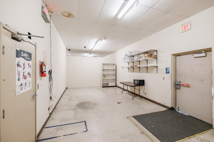 More Photos Of 2248 Santiam Hwy SE, Albany Freestanding For Lease