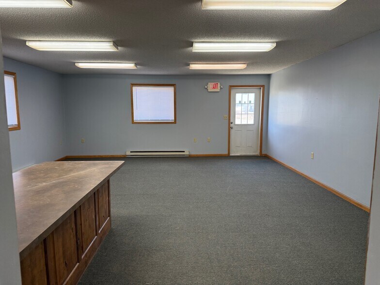 More Photos Of 30659 Pearl Dr, Saint Joseph Warehouse For Lease