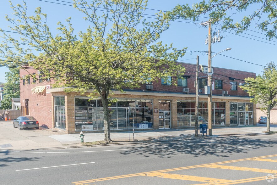Primary Photo Of 351-357 Hempstead Tpke, West Hempstead Storefront Retail Office For Lease